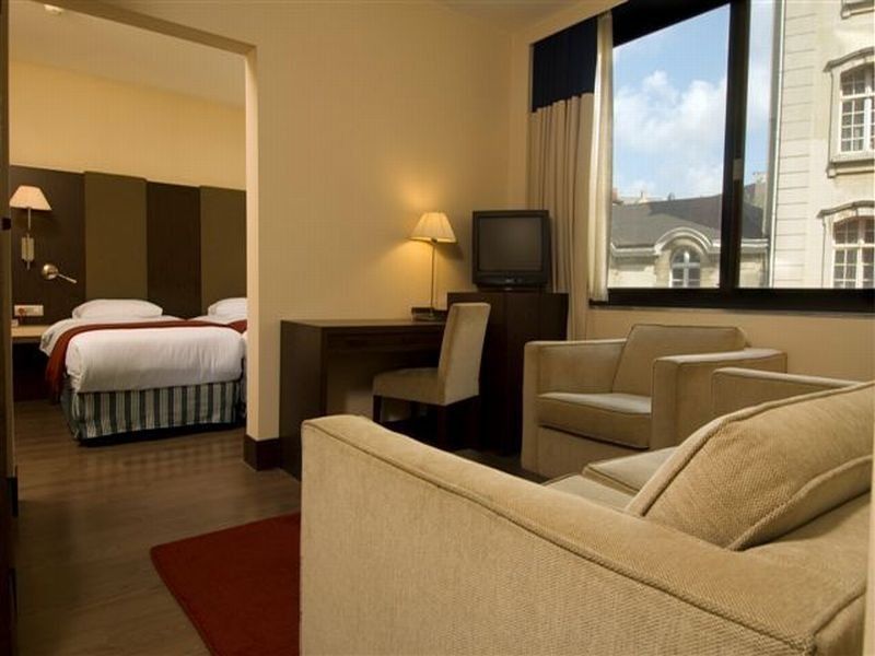 Nh Brussels Louise Hotel Saint-Gilles Room photo